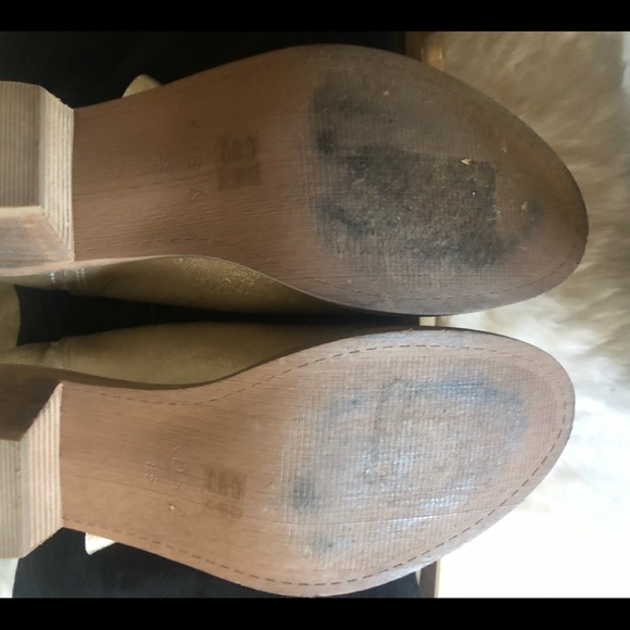 Kelsi Dagger Gold Metallic bootie sz 8.5 - Picture 6 of 9